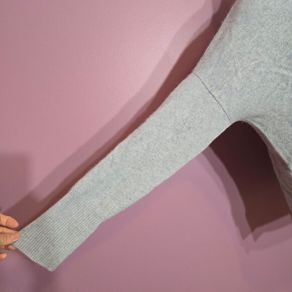 Tahari 100% Cashmere crewneck sweater with pockets - Picture 7 of 11